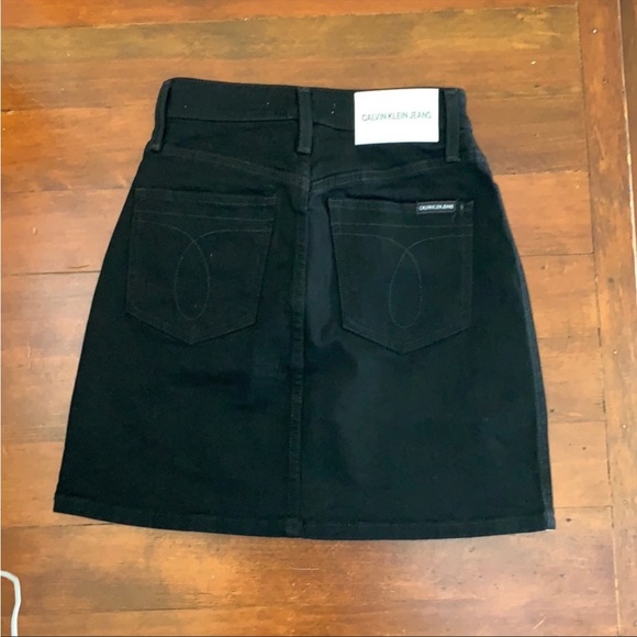 NWOT Calvin Klein Jean Skirt Denim High Rise Mini Skirt in Black - Picture 8 of 15